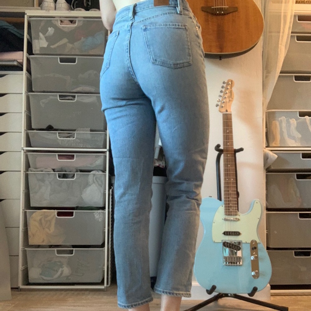 BDG Jeans - Picture 2 of 3